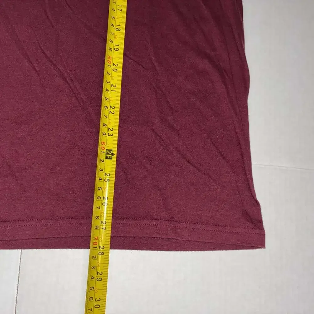 Forever 21 burgundy crew